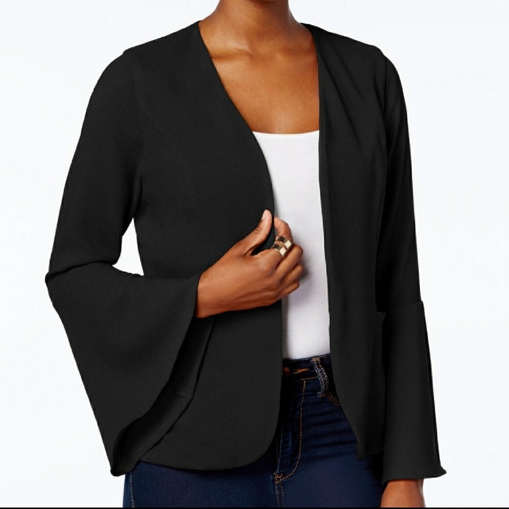 NWT Bell Sleeve Blazer
